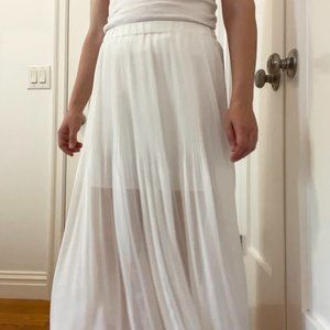 Club Monaco pleated skirt size 00 fits XS